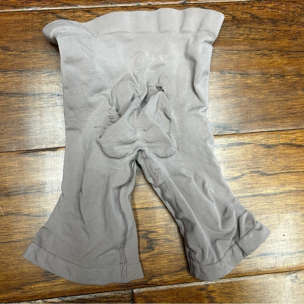Skims women’s bottoms